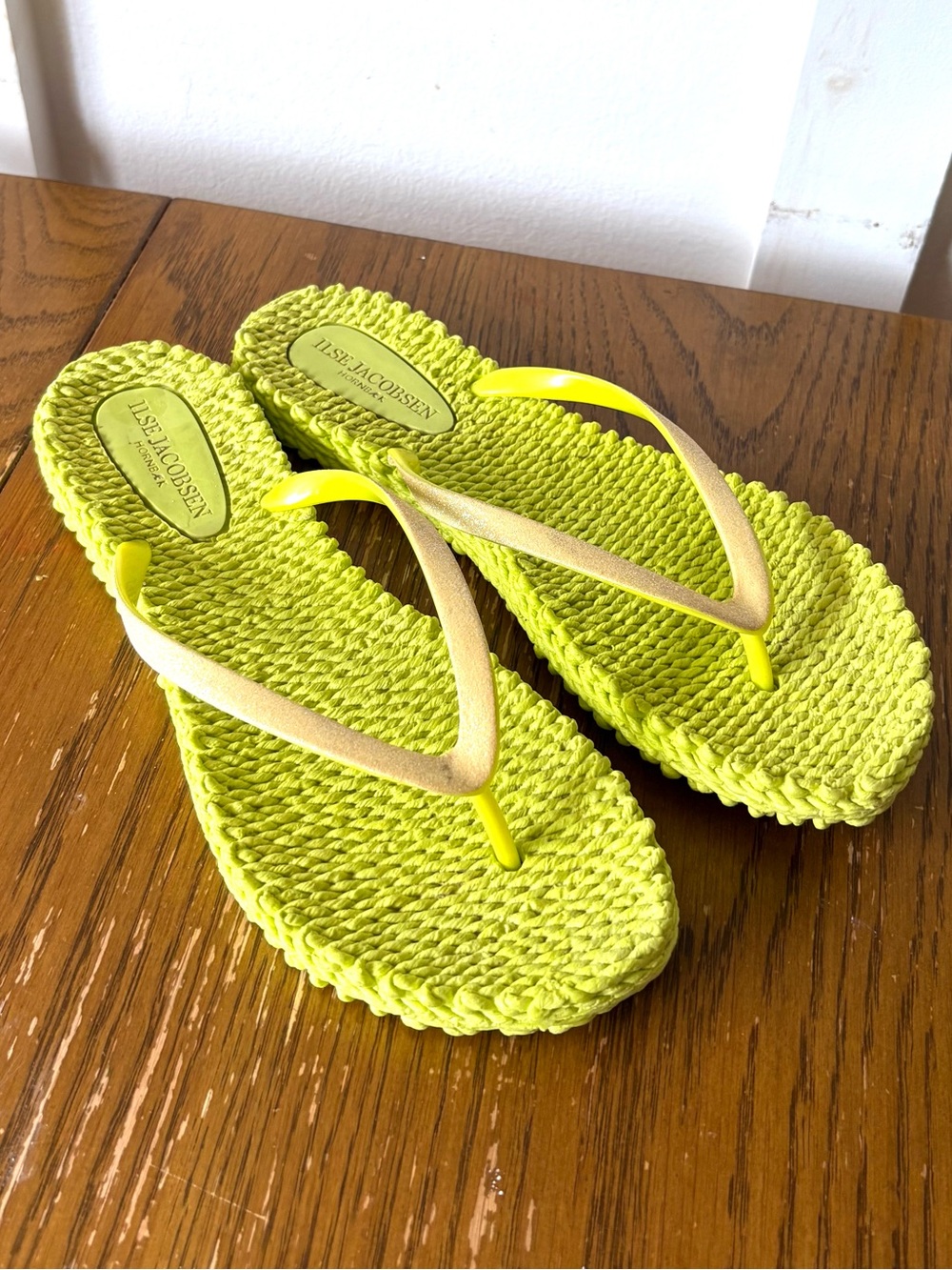 Ilse Jacobsen Cheerful Flip Flops in Green size 9